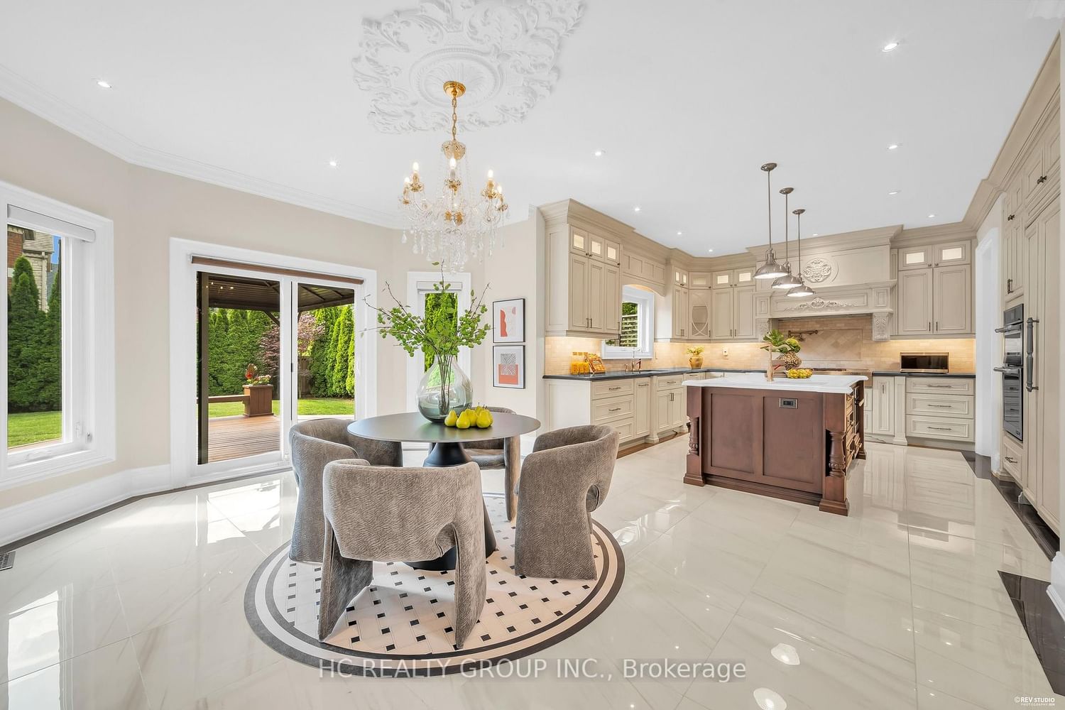 47 Hillhurst Drive • Richmond Hill, ON photo 15