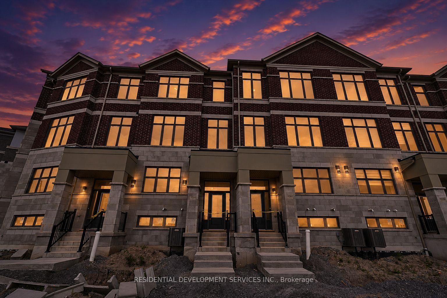11393 Leslie Street • Richmond Hill, ON photo 38