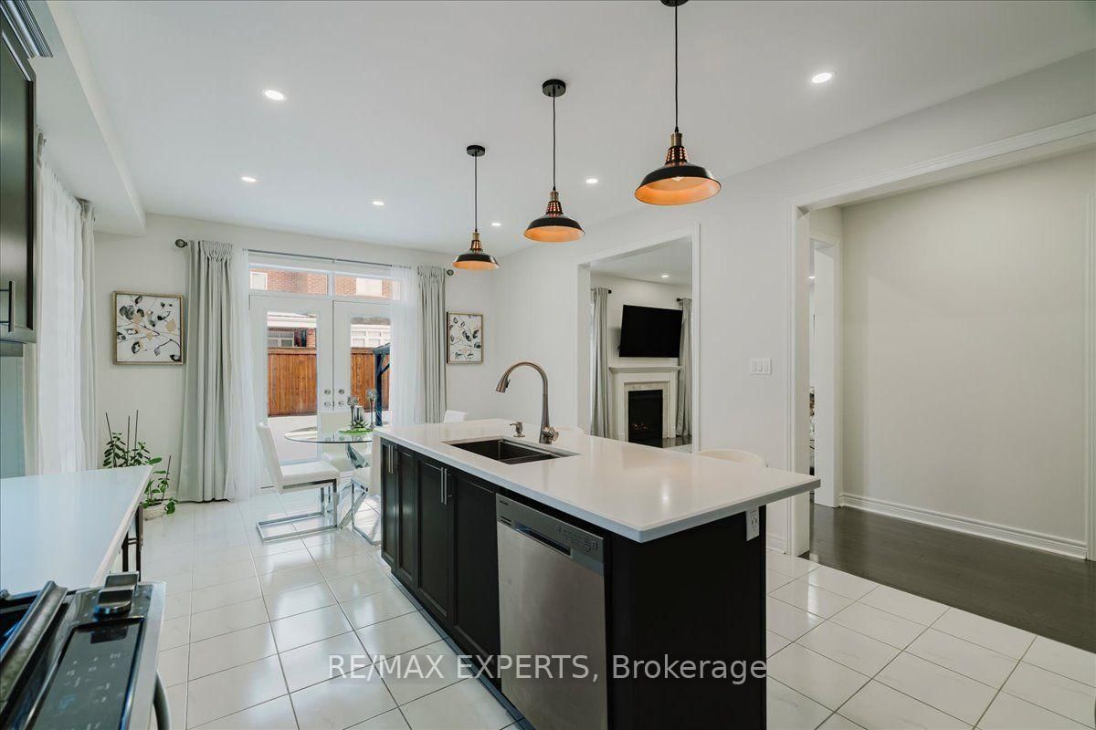 43 Lewis Avenue • Bradford West Gwillimbury, ON photo 17