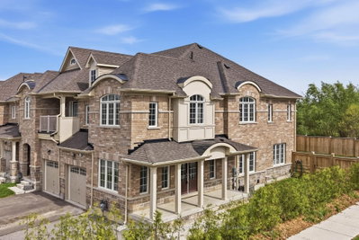 35 Cliff Thompson Court