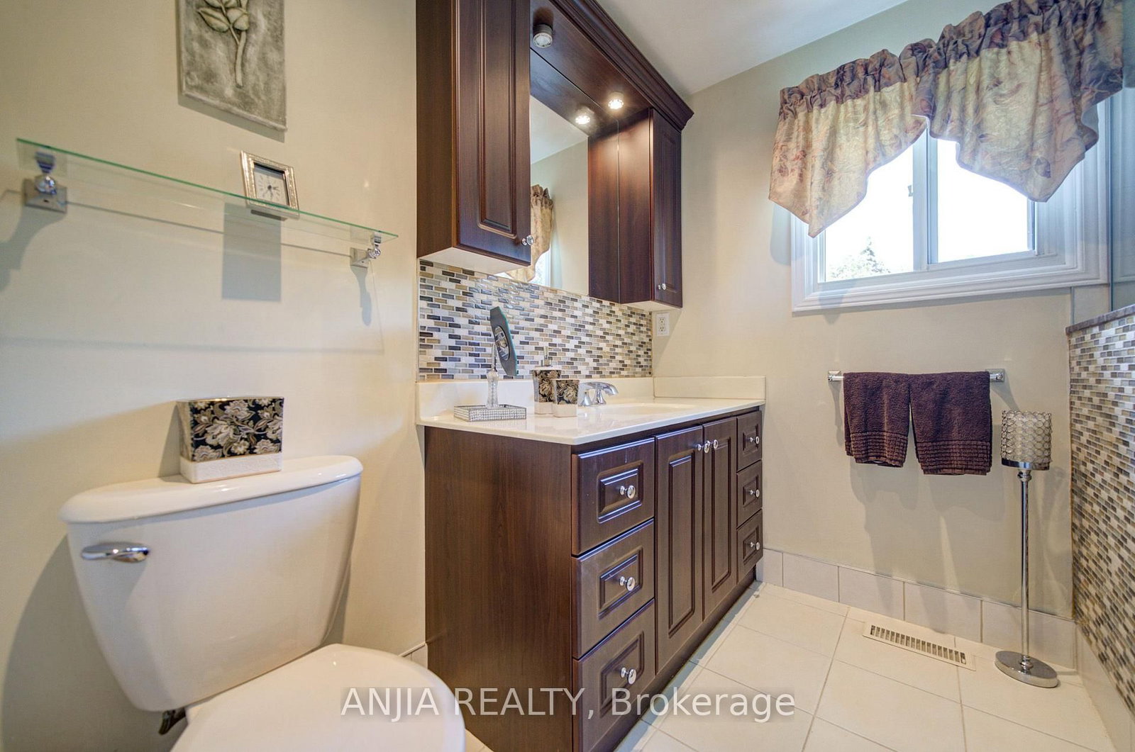 54 Meyer Circle • Markham, ON photo 18