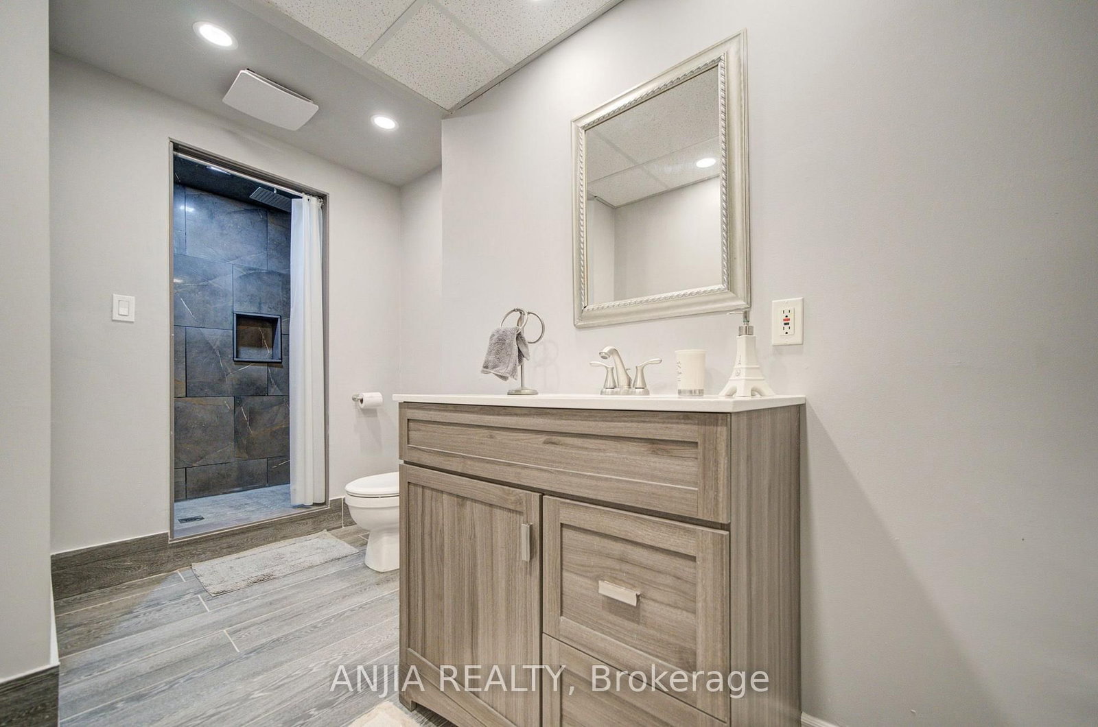 54 Meyer Circle • Markham, ON photo 31