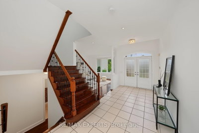 12 Sweet Valerie Court — photo 4