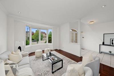 12 Sweet Valerie Court — more photos