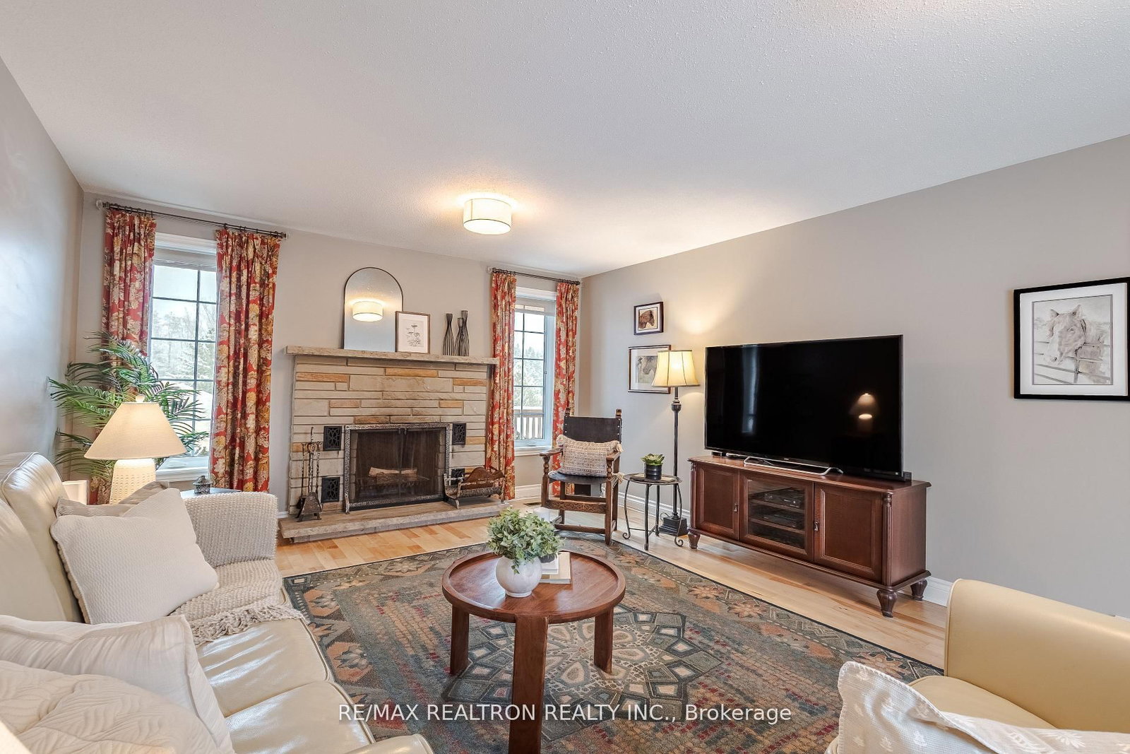 240 Webb Road • Uxbridge, ON photo 17