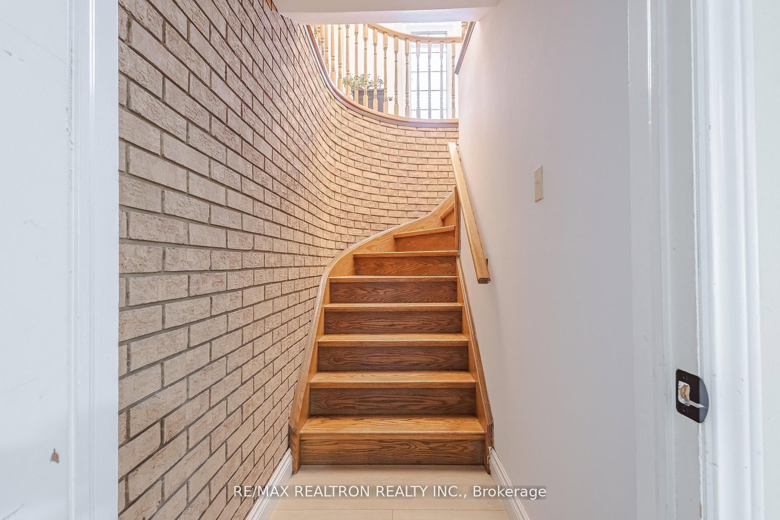 240 Webb Road • Uxbridge, ON photo 28
