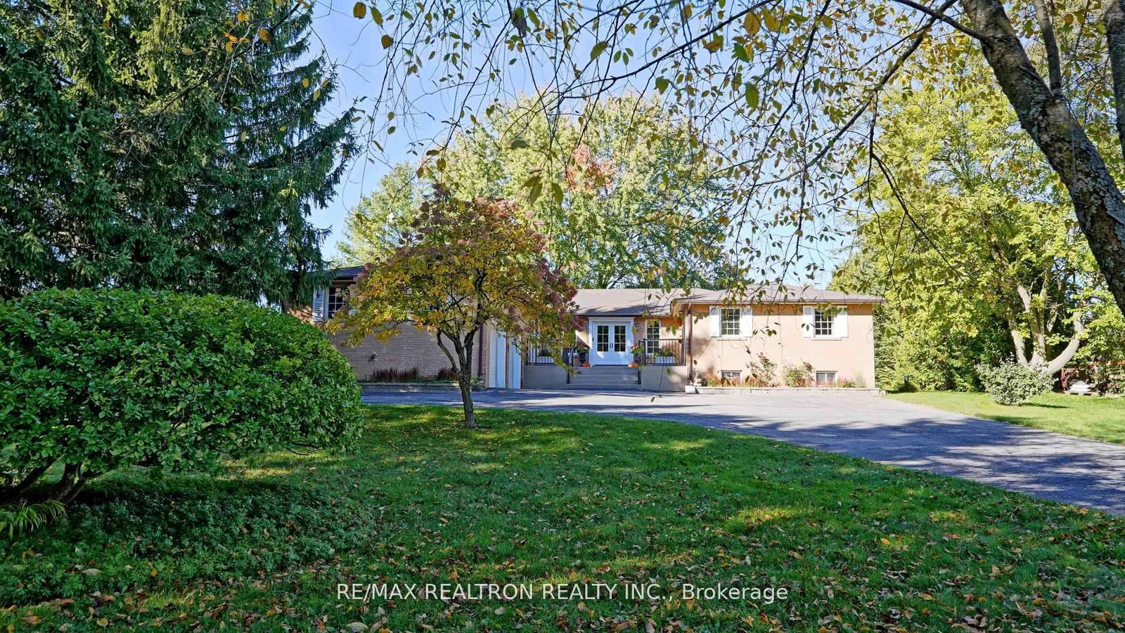 240 Webb Road • Uxbridge, ON photo 48