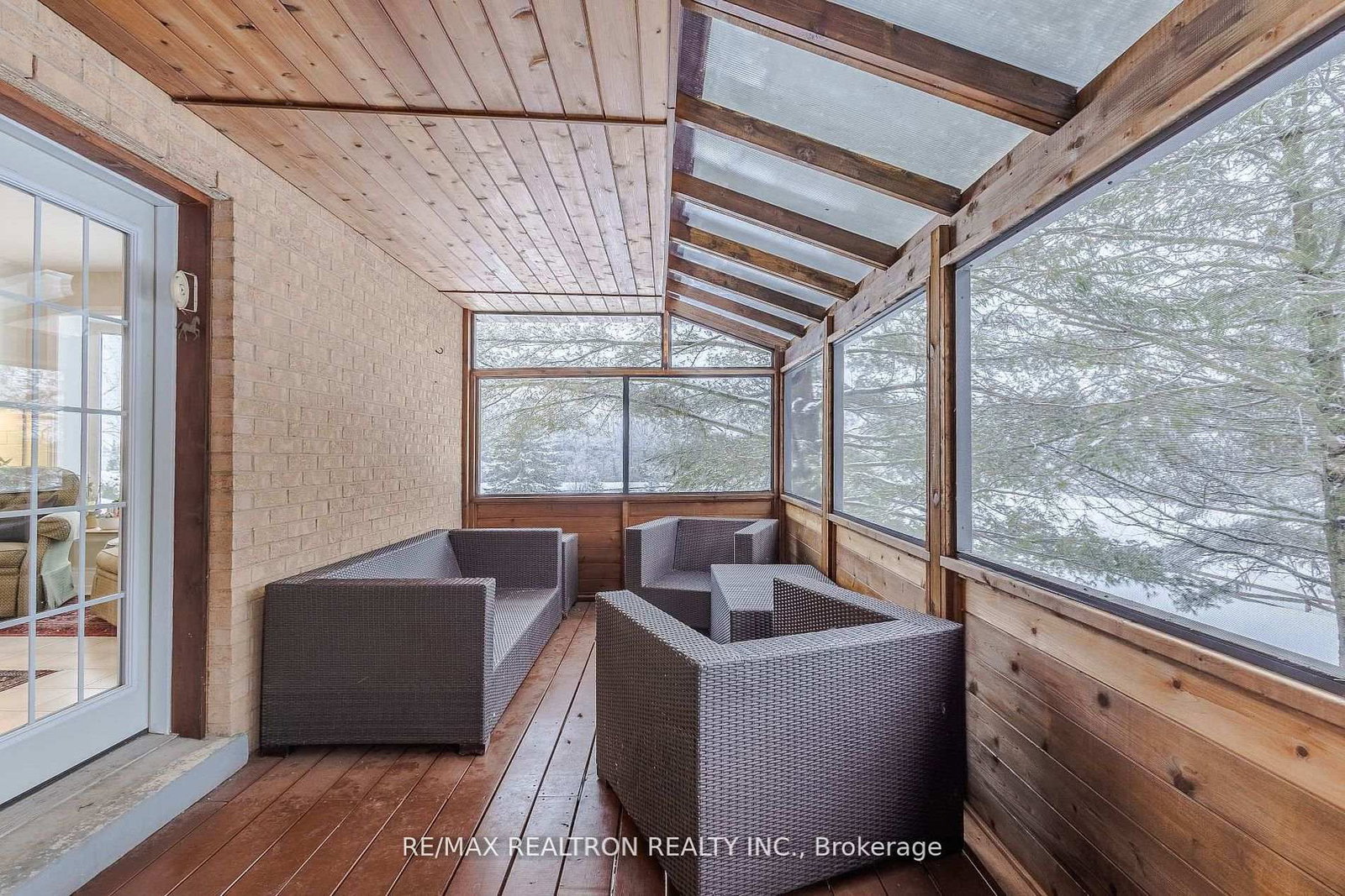 240 Webb Road • Uxbridge, ON photo 8