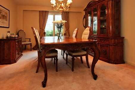 89 Windermere Cres, Richmond Hill, L4C6Y8 | Image 3