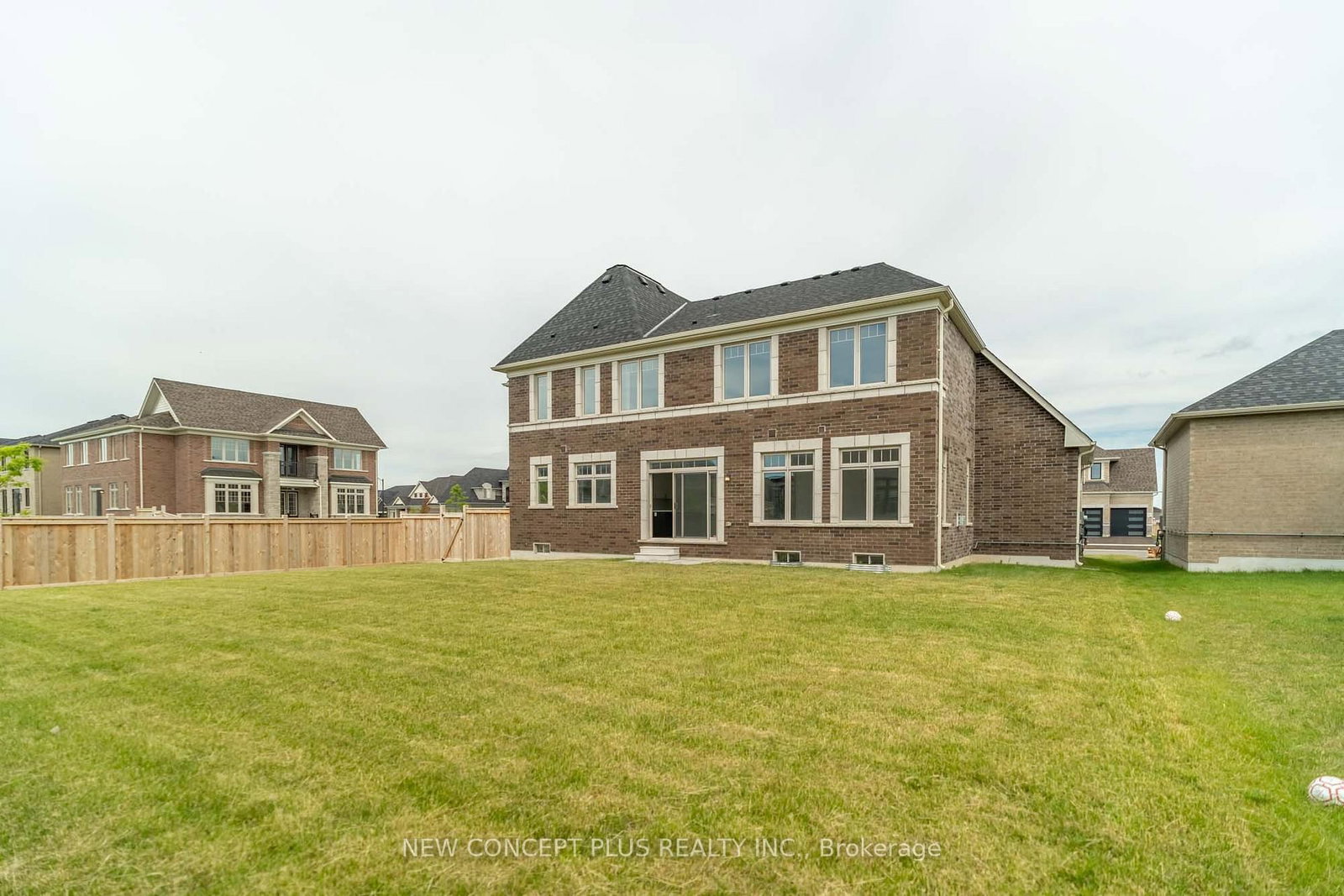 44 Orchid Crescent • Adjala-Tosorontio, ON photo 13