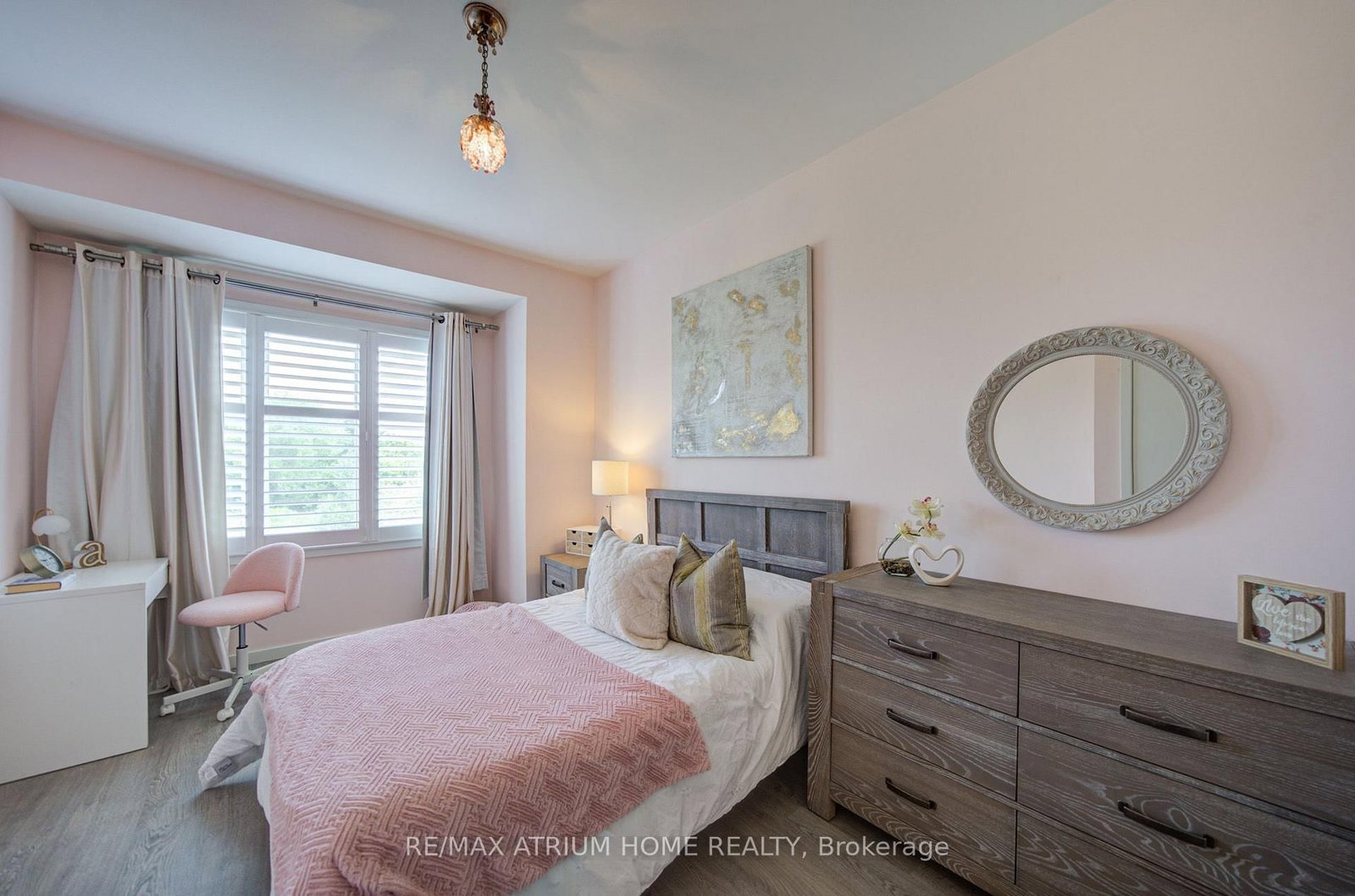 20 W Genuine Lane • Richmond Hill, ON photo 17