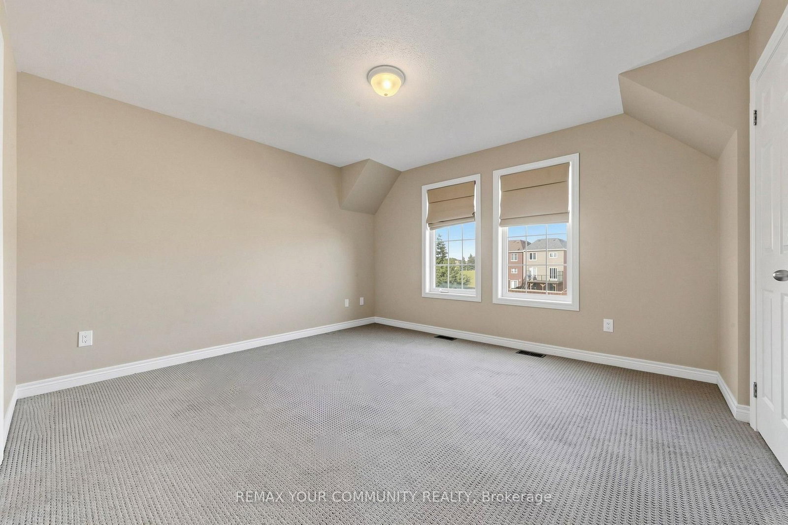 21 Princess Charlotte Avenue • Whitchurch-Stouffville, ON photo 27