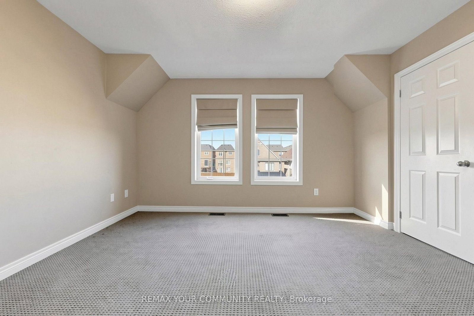 21 Princess Charlotte Avenue • Whitchurch-Stouffville, ON photo 28
