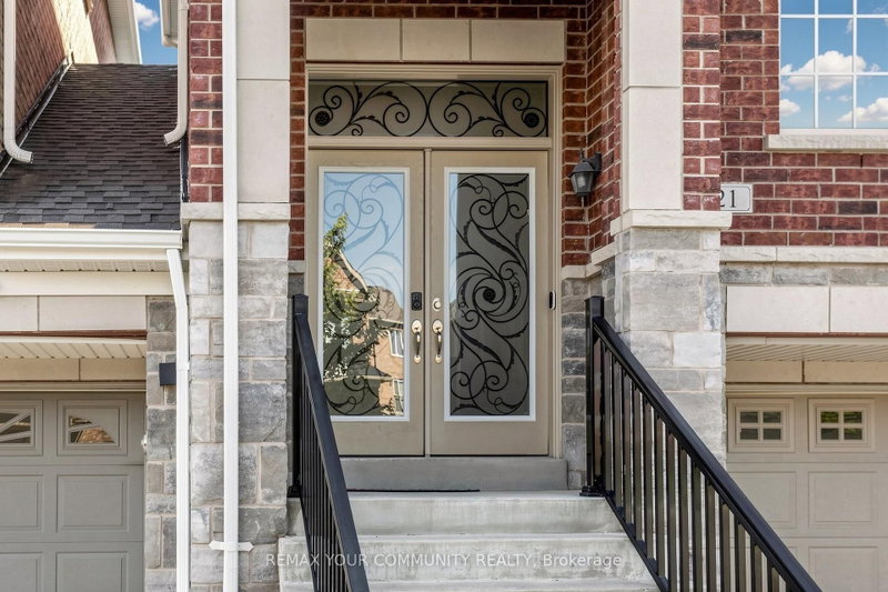 21 Princess Charlotte Ave photo 4