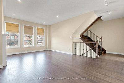 21 Princess Charlotte Avenue • Whitchurch-Stouffville, ON photo 8