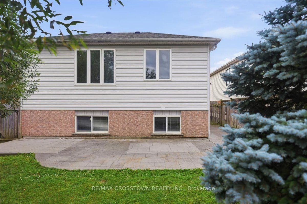 12 Dr. Jones Drive • King, ON photo 28