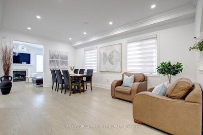 16 Muret Crescent — more photos