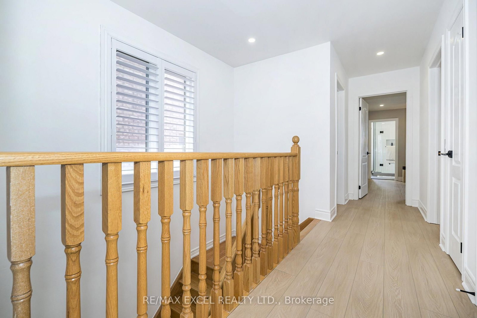 129 Lewis Honey Drive • Aurora, ON photo 11