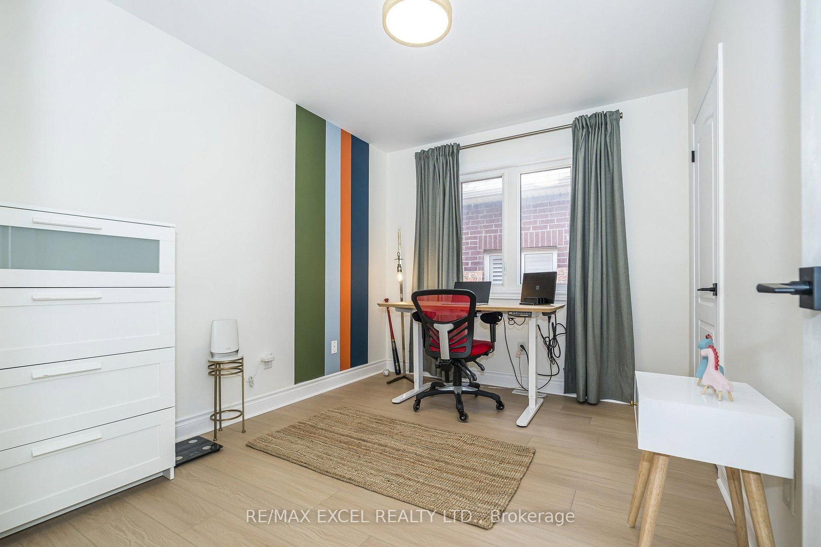 129 Lewis Honey Drive • Aurora, ON photo 15