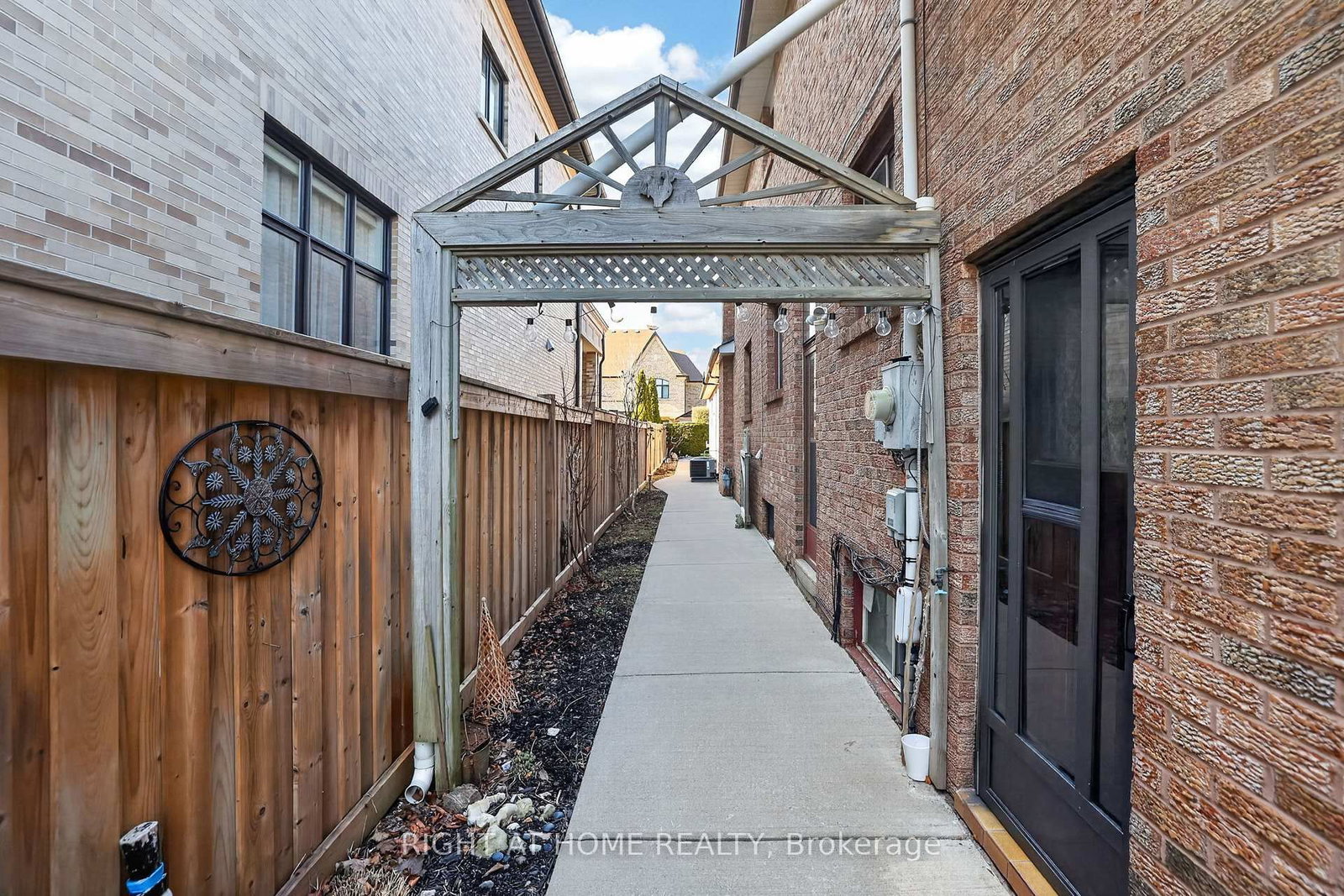 56 Birch Avenue • Richmond Hill, ON photo 37