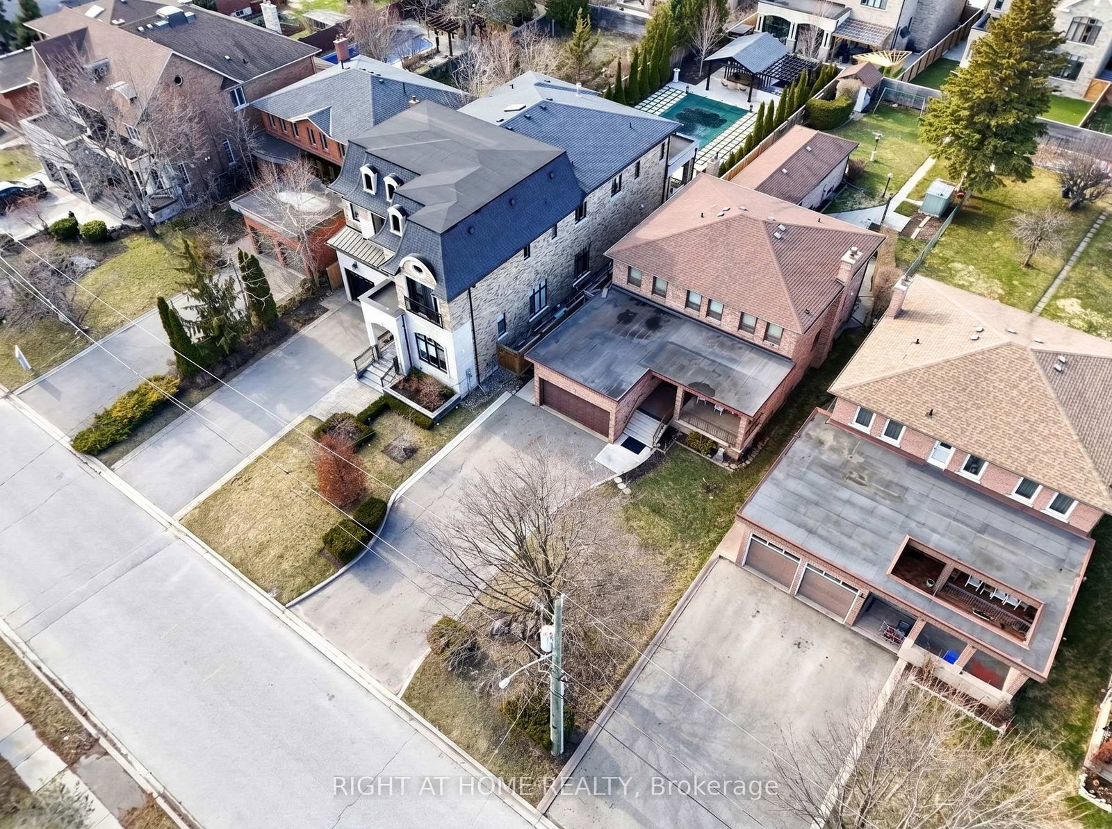 56 Birch Avenue • Richmond Hill, ON photo 48