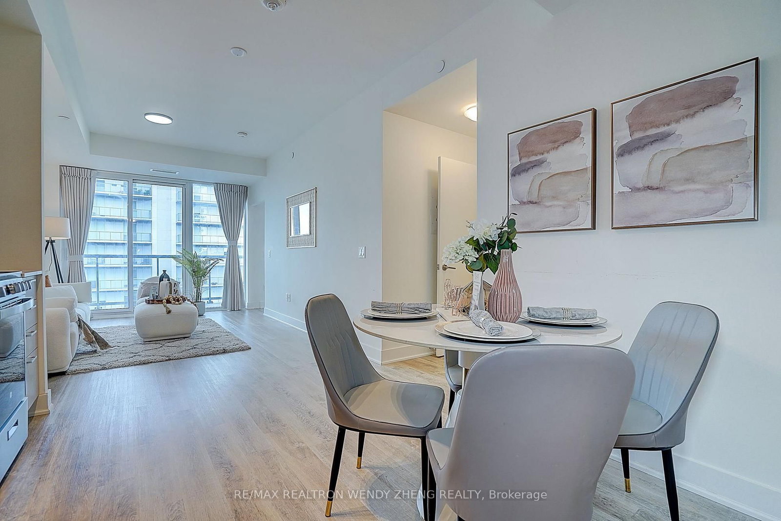 185 Deerfield Road • #1002 • Newmarket, ON photo 12