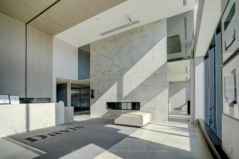 1002 - 185 Deerfield Road