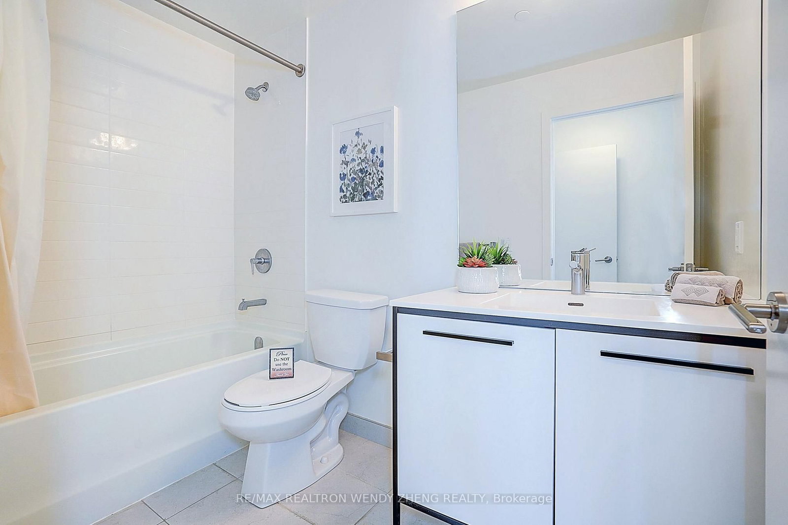 185 Deerfield Road • #1002 • Newmarket, ON photo 27