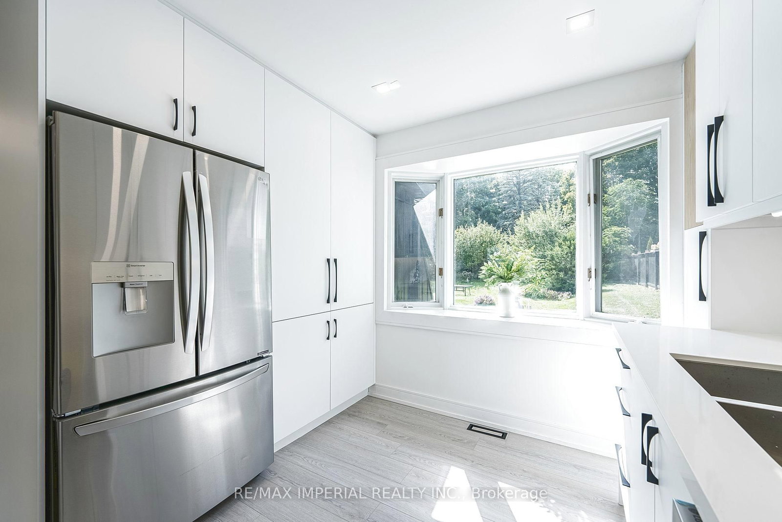 206 Richard Avenue • Newmarket, ON photo 18