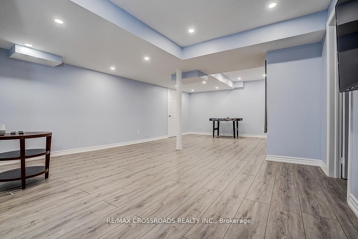 619 Fernbank Road • Newmarket, ON photo 42