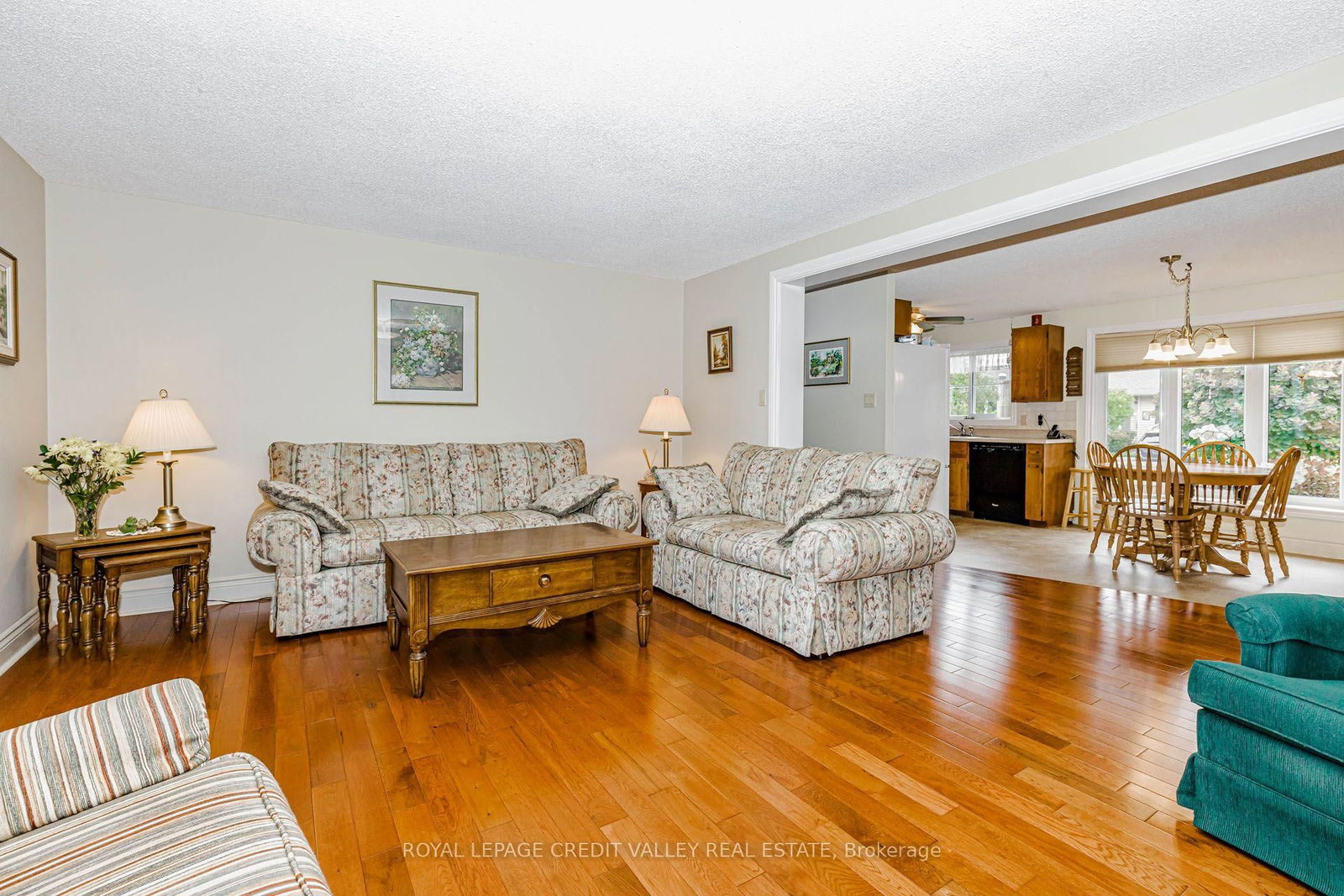 118 Tecumseth Pines Drive • New Tecumseth, ON photo 15