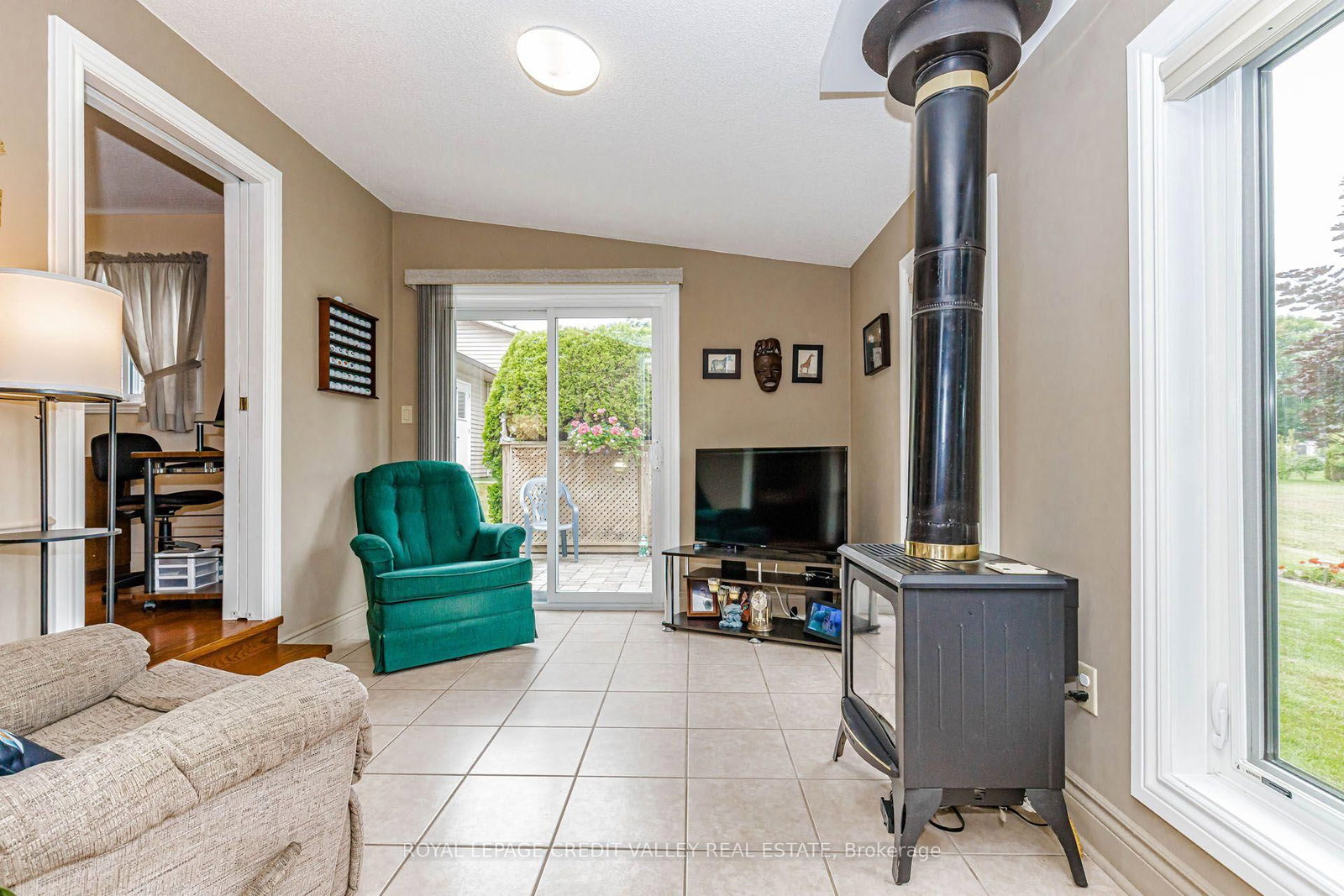 118 Tecumseth Pines Drive • New Tecumseth, ON photo 22