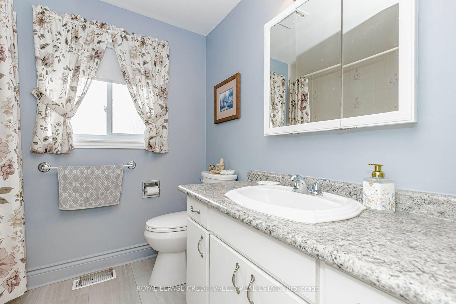 118 Tecumseth Pines Drive • New Tecumseth, ON photo 29
