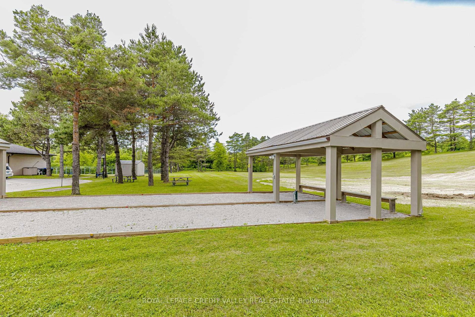 118 Tecumseth Pines Drive • New Tecumseth, ON photo 43