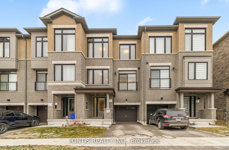 221 Tennant Circ, Vaughan, Ontario