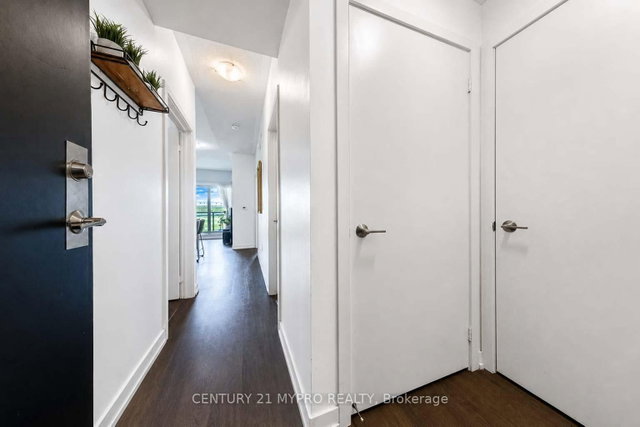 320 - 555 William Graham Drive