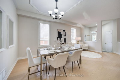 9 Pegasus Drive • Richmond Hill, ON photo 8