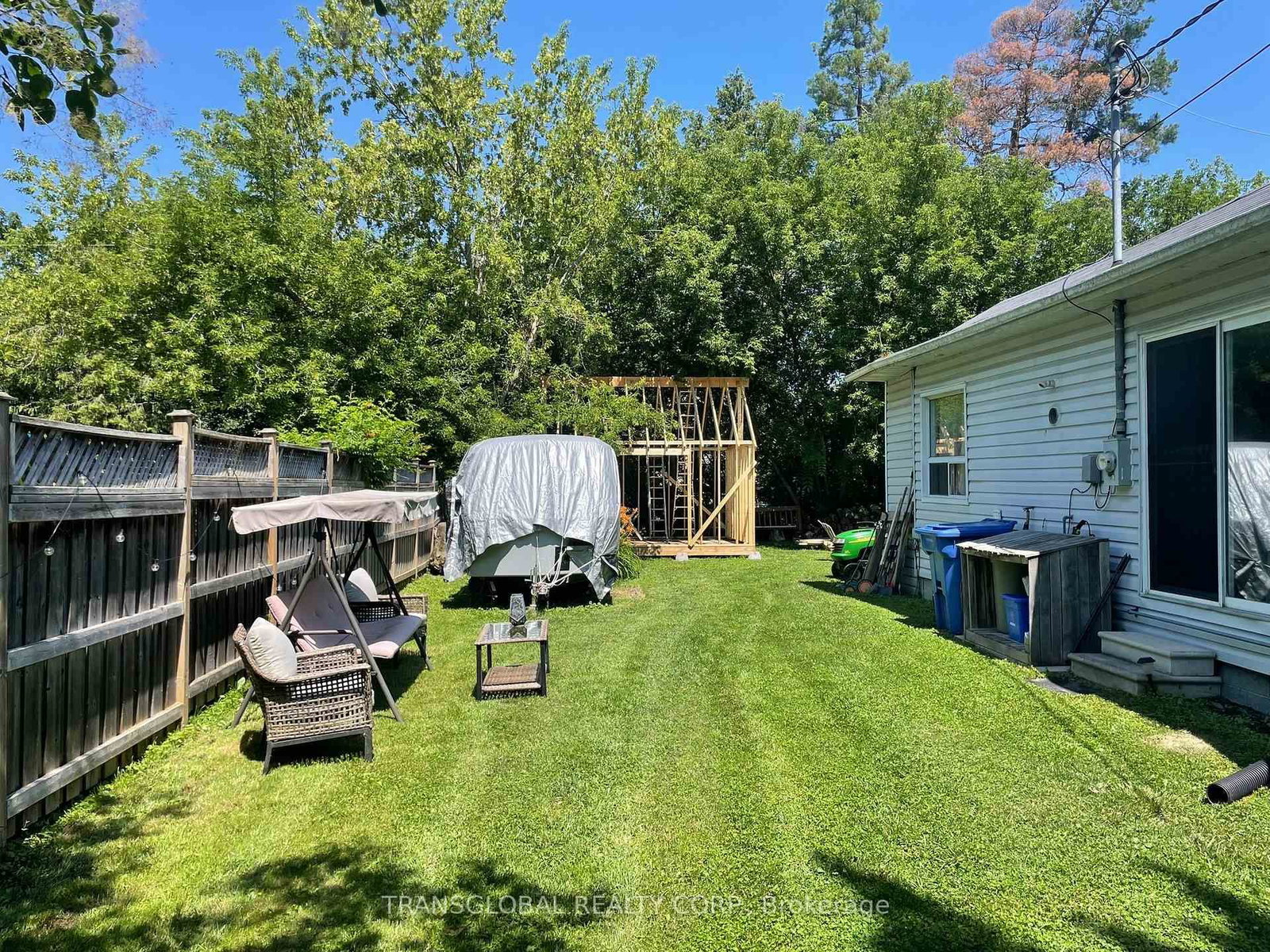 1014 Barton Avenue • Georgina, ON photo 18