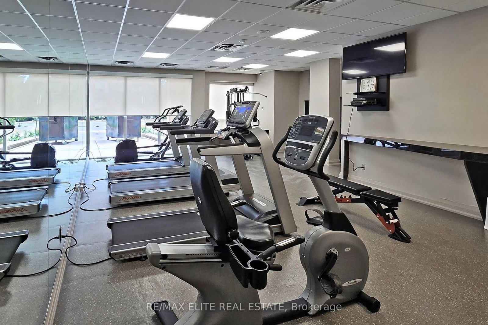 9 Northern Heights Drive • #1205 • Richmond Hill, ON photo 17