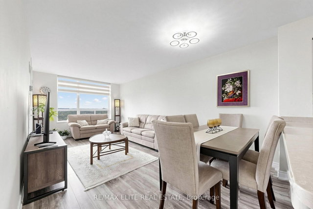 1205 - 9 Northern Heights Drive