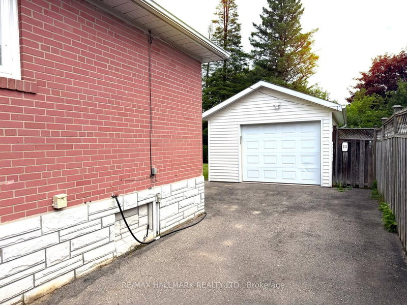 13 Patrick Dr photo 5