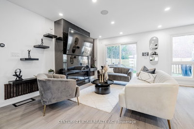 42 Coventry Court • Richmond Hill, ON photo 6