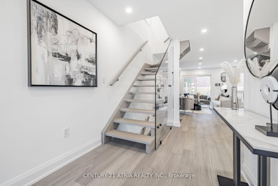 42 Coventry Court • Richmond Hill, ON photo 8