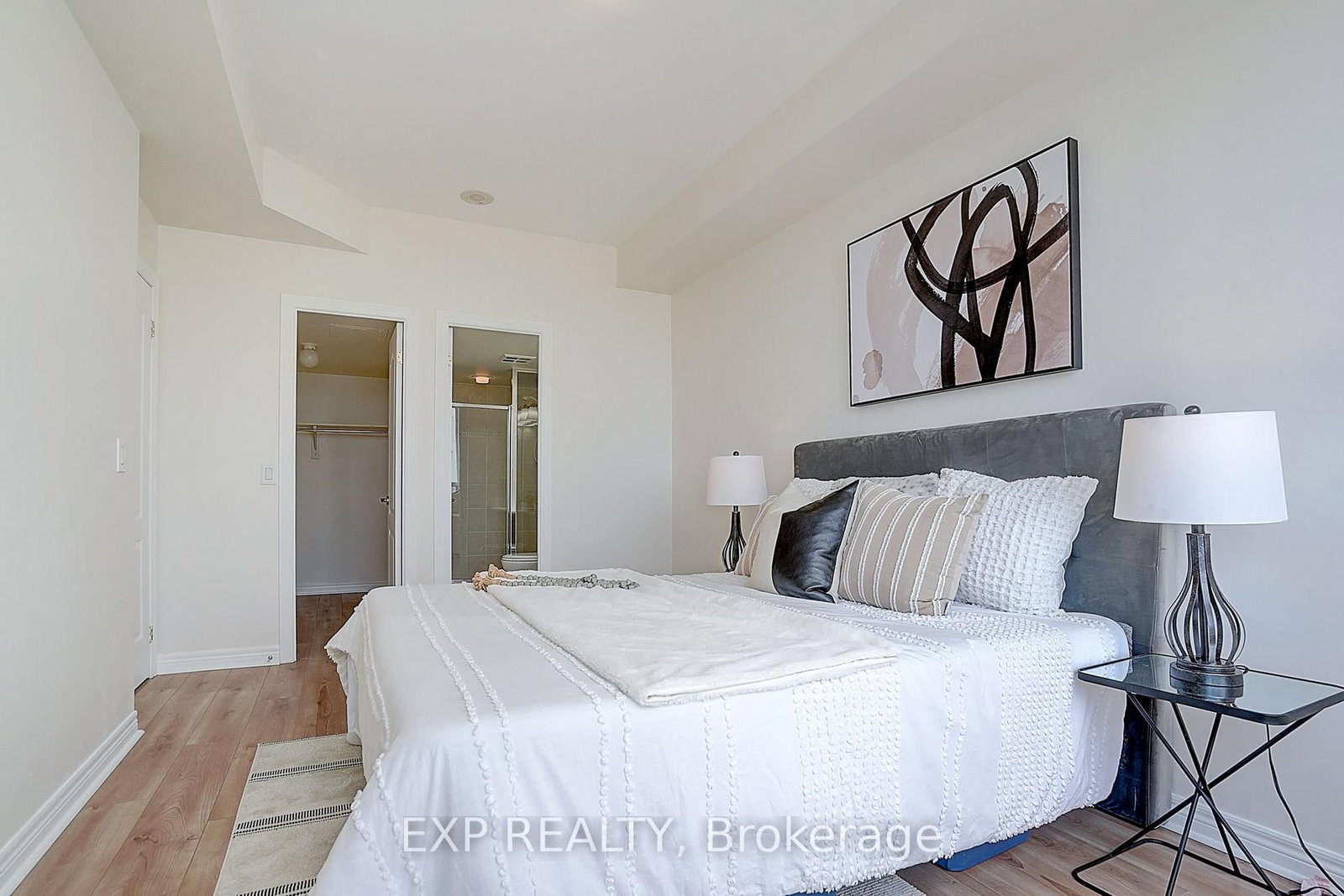 60 Disera Drive • #1404 • Vaughan, ON photo 18