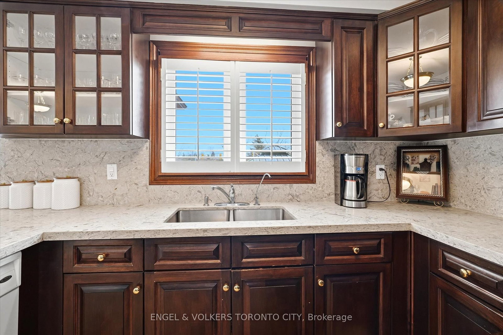 90 Gardner Place • Vaughan, ON photo 11