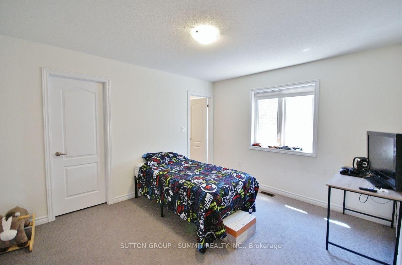 174 Stevenson Crescent • Bradford West Gwillimbury, ON photo 31
