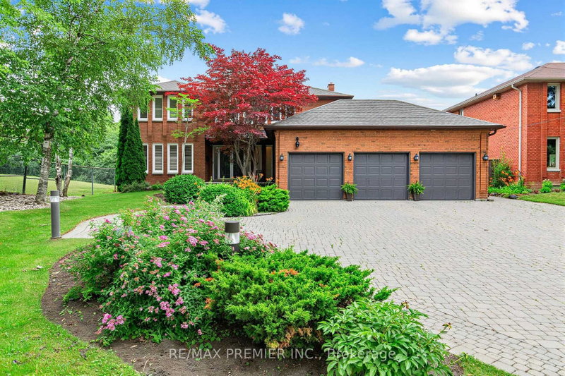 28 Bridgend Crt S, Vaughan, Ontario