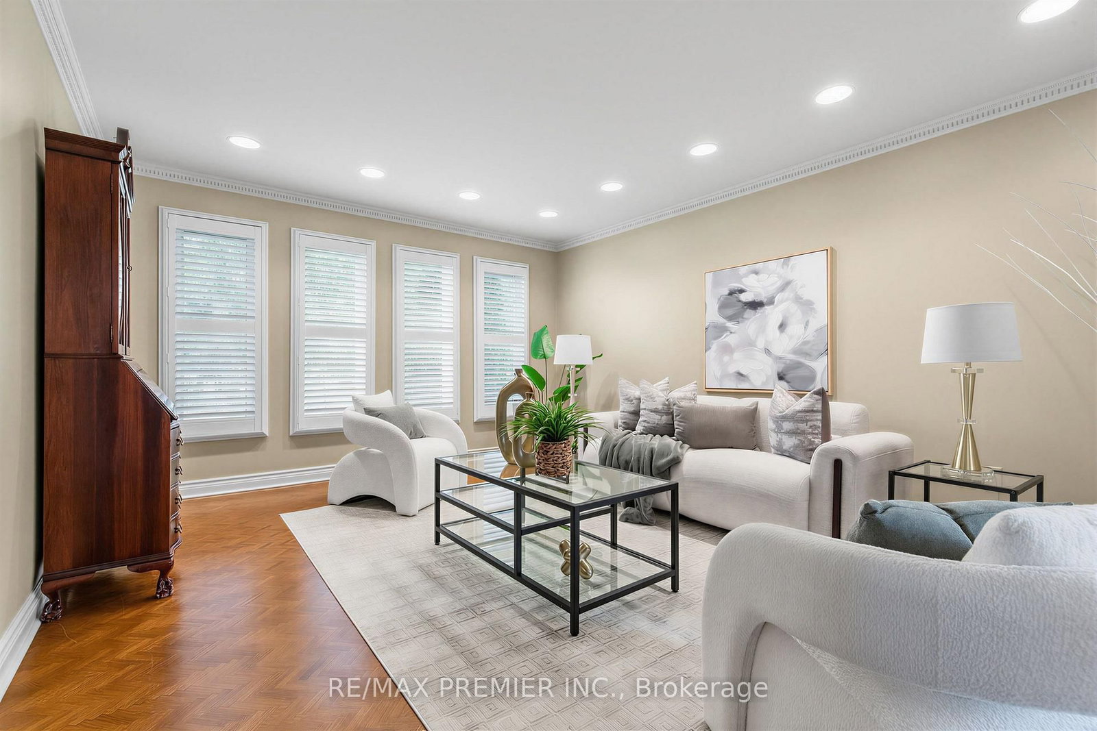 28 S Bridgend Court • Vaughan, ON photo 5