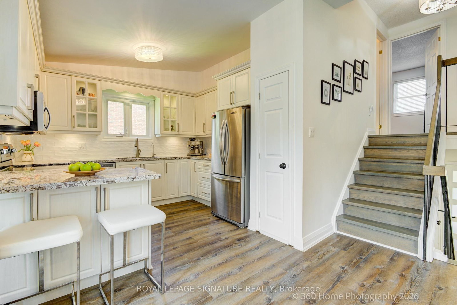230 Lancaster Avenue • Newmarket, ON photo 15