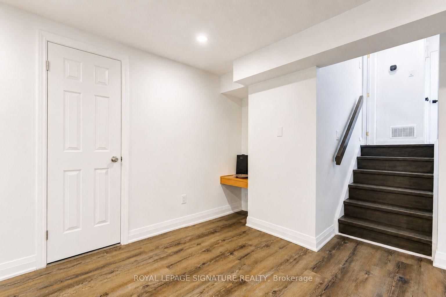 230 Lancaster Avenue • Newmarket, ON photo 26